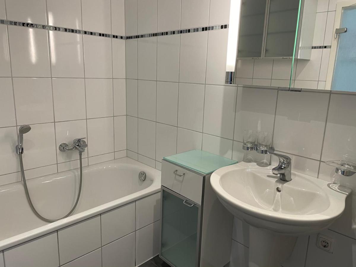 Sky Night Suite Düren - Eifel Kültér fotó